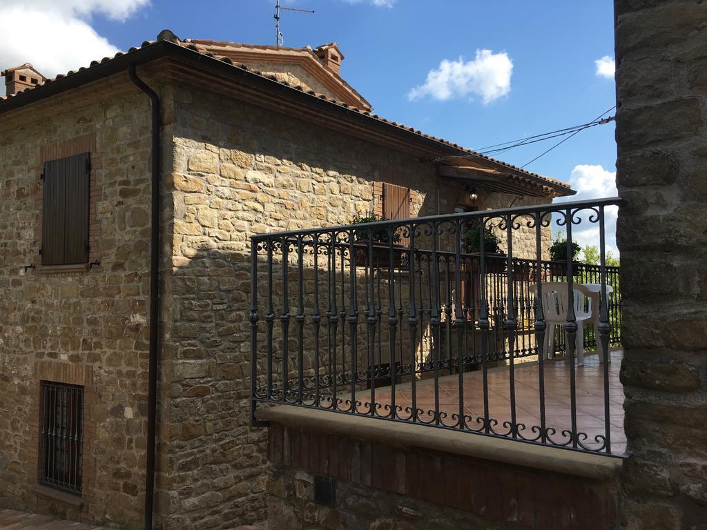 Appartamenti E Camere Il Poggio Di D'Angeli Lidia Auditore エクステリア 写真