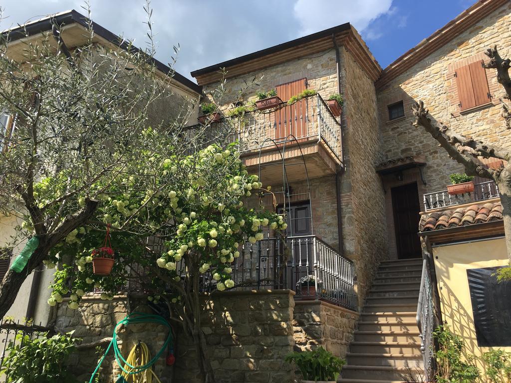 Appartamenti E Camere Il Poggio Di D'Angeli Lidia Auditore エクステリア 写真