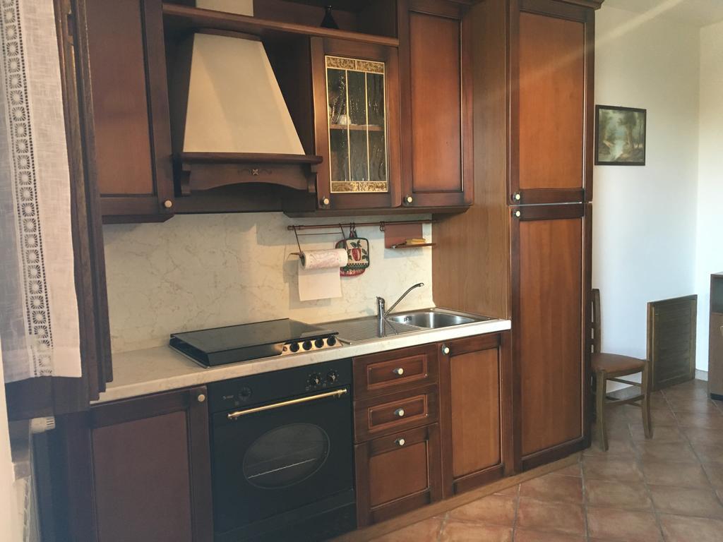 Appartamenti E Camere Il Poggio Di D'Angeli Lidia Auditore エクステリア 写真