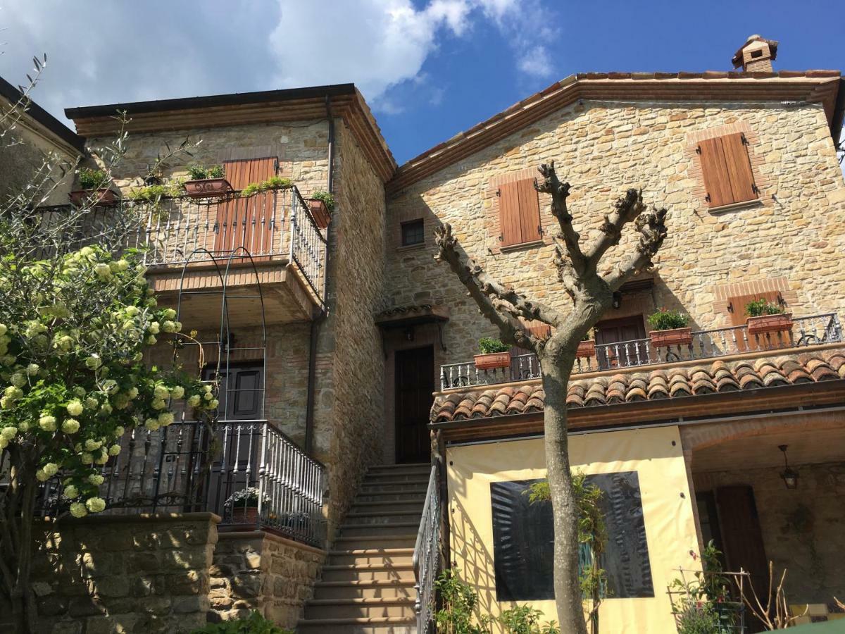Appartamenti E Camere Il Poggio Di D'Angeli Lidia Auditore エクステリア 写真